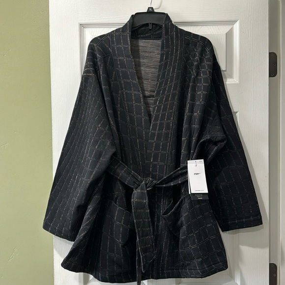 Nike Oversized Reversible Jacket - Picture 1 of 13